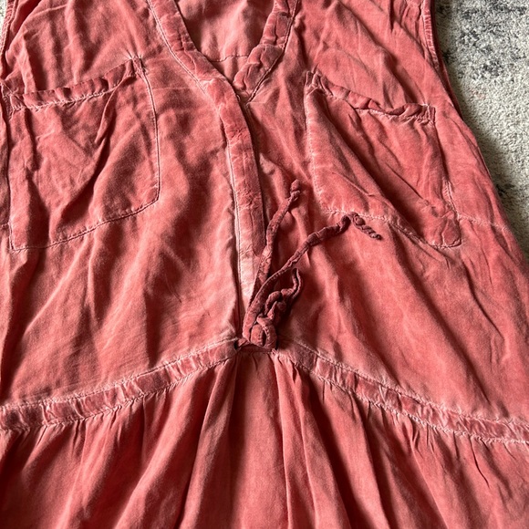 Tunic - Picture 2 of 5